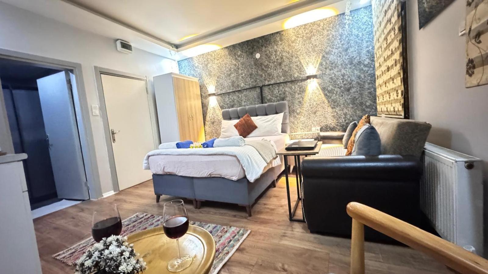 Taksim Camellia Suit Istanbul Exterior photo