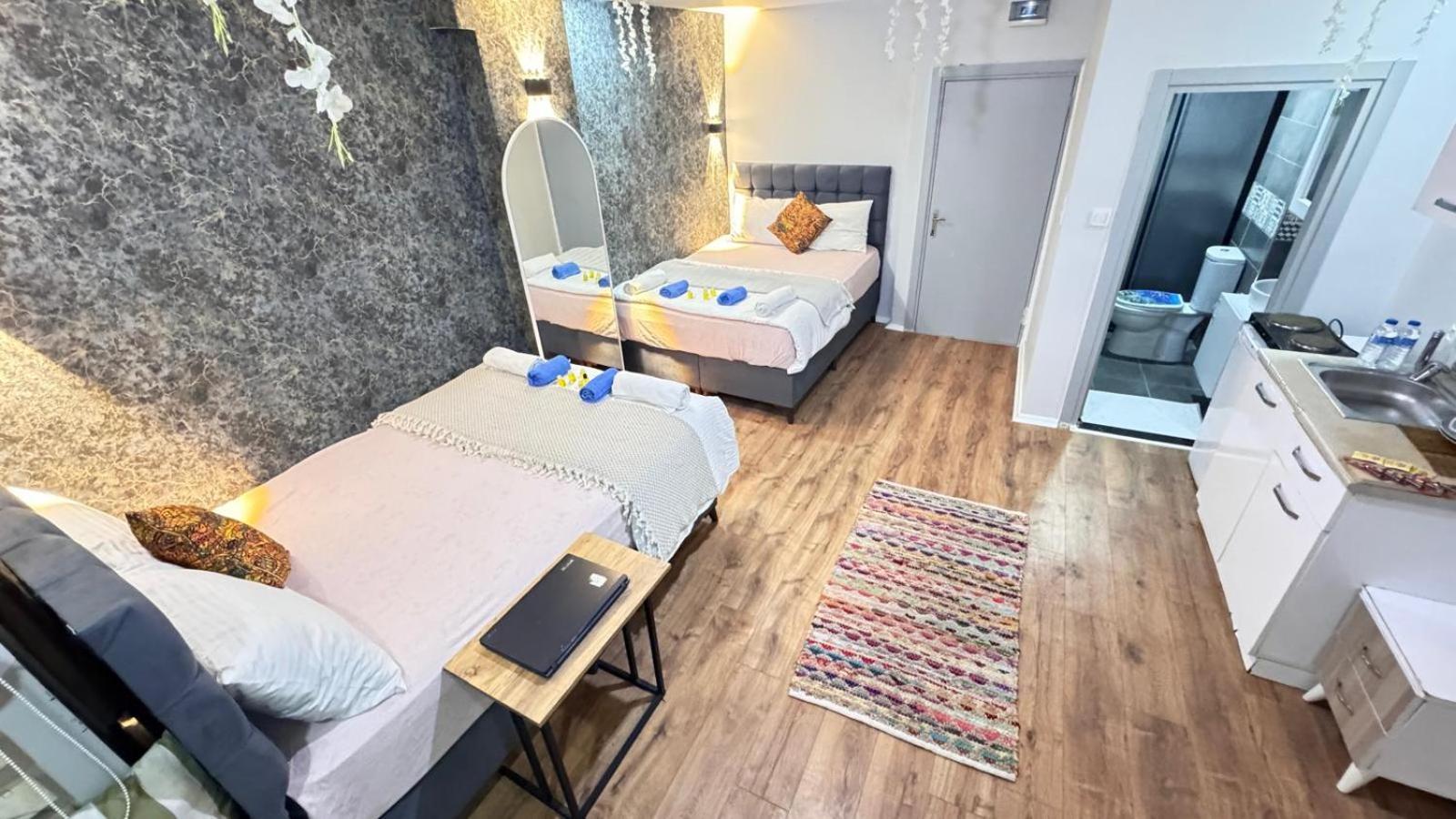 Taksim Camellia Suit Istanbul Exterior photo