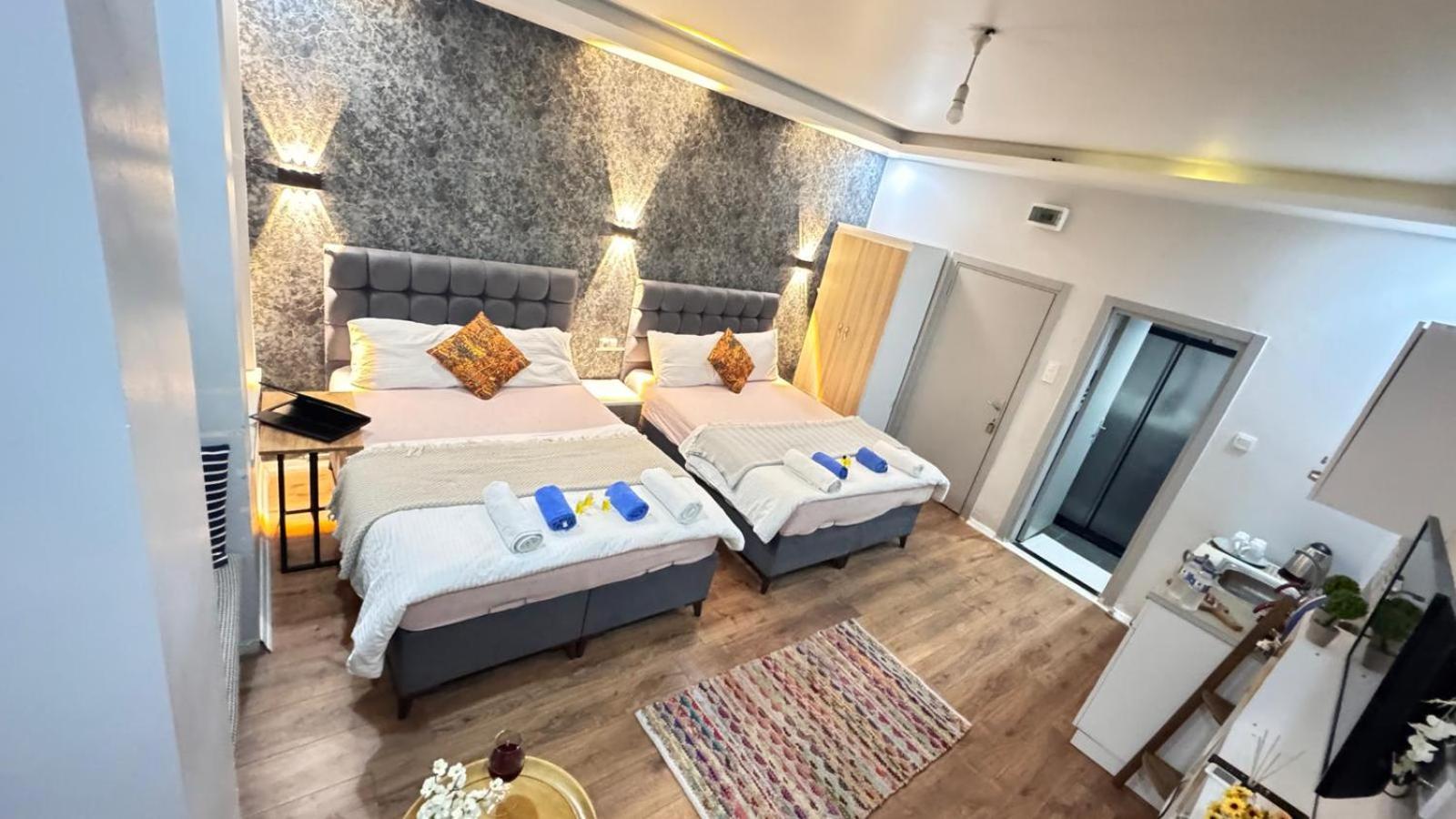 Taksim Camellia Suit Istanbul Exterior photo